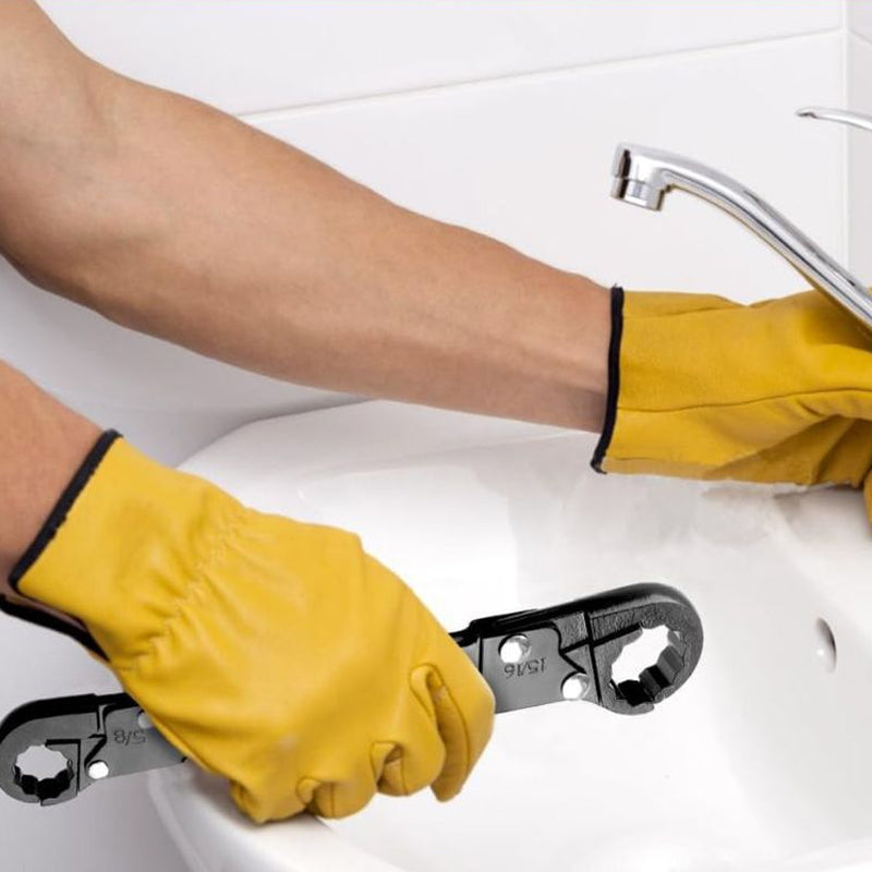 Professional Plumbing Wrench